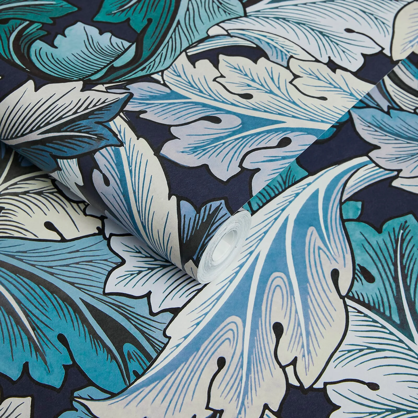 ACANTHUS Wallpaper - Blue & Midnight - Image 4
