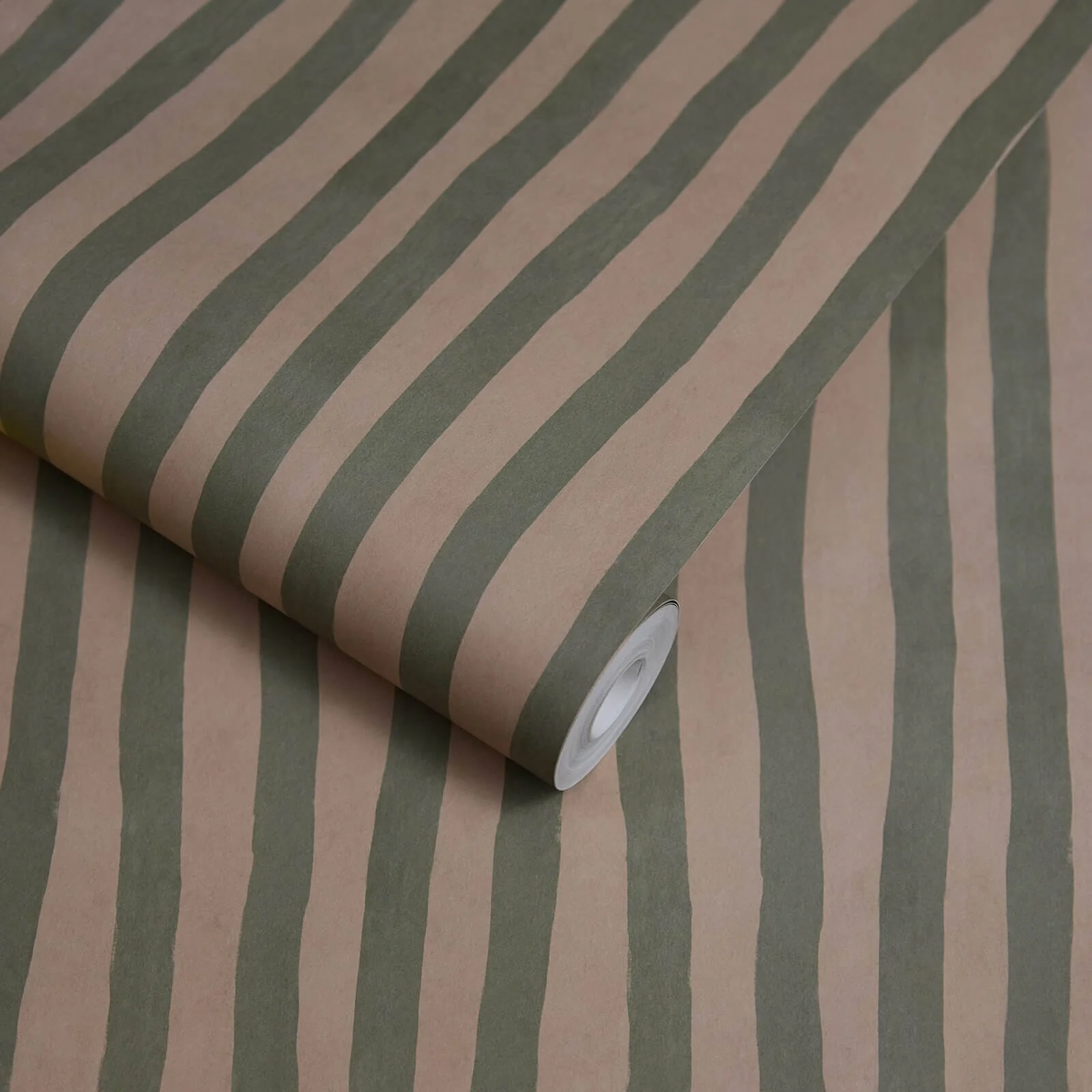 ARTIST'S STRIPE Wallpaper - Sap & Alabaster - Image 4