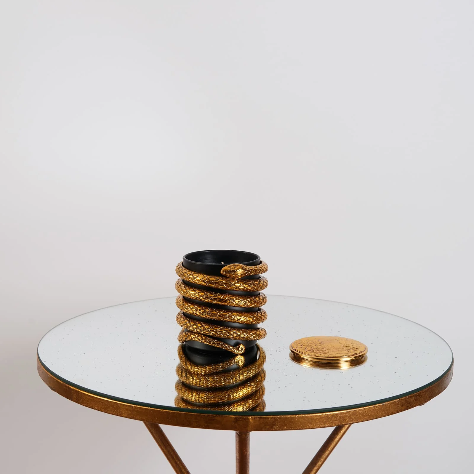 SERPENTIS Candle - Brass - Image 2