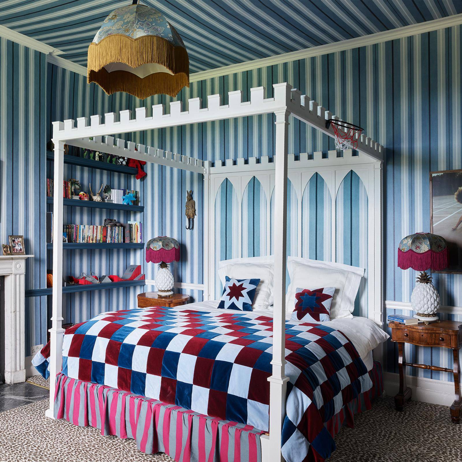 LAURISTON STRIPE Wallpaper - Sky - Image 3