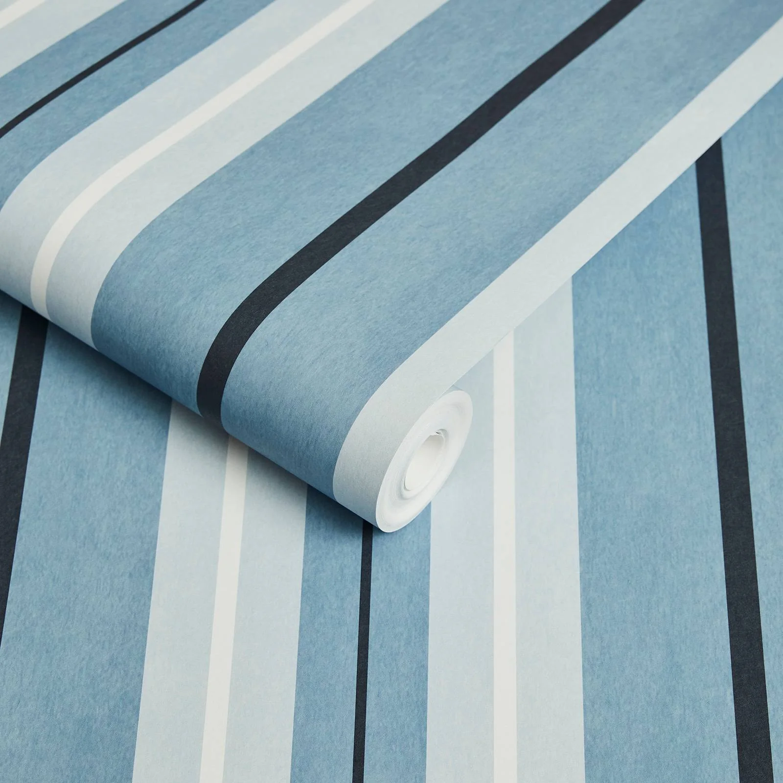LAURISTON STRIPE Wallpaper - Sky - Image 4