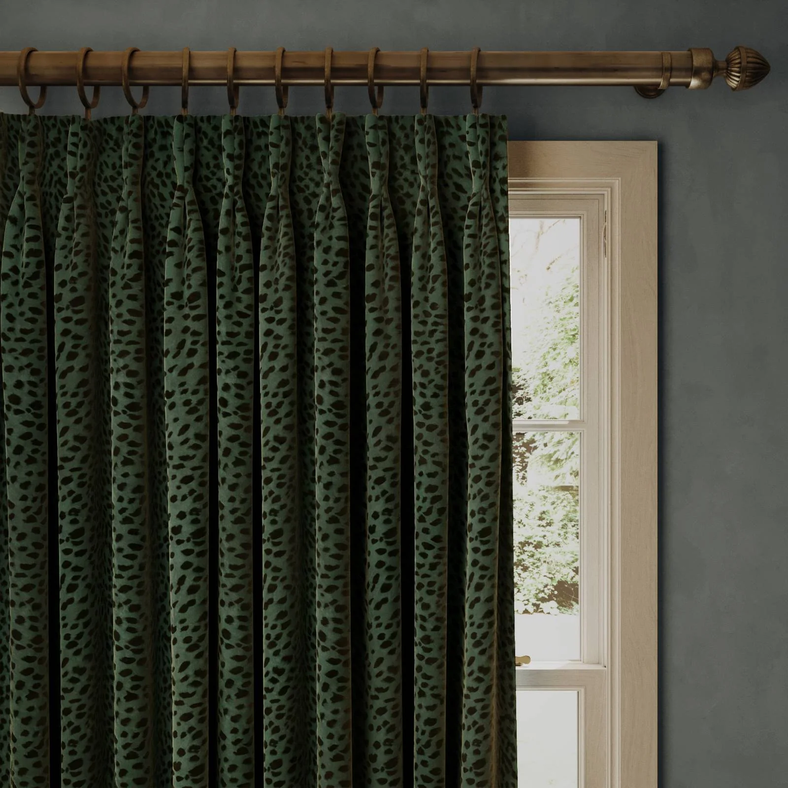 SAVANNA Velvet Curtain - Lobelia